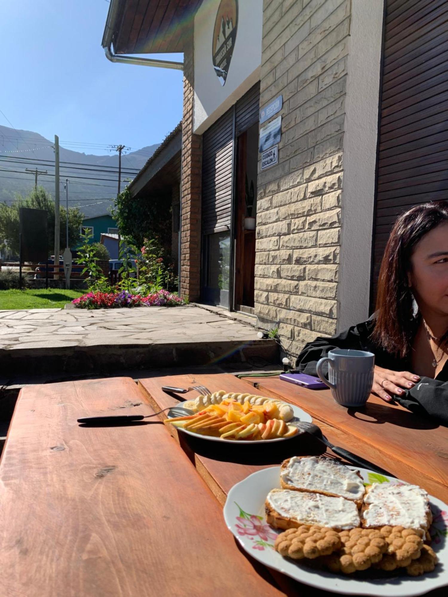 Travesia Sur Hostel El Bolsón Екстериор снимка