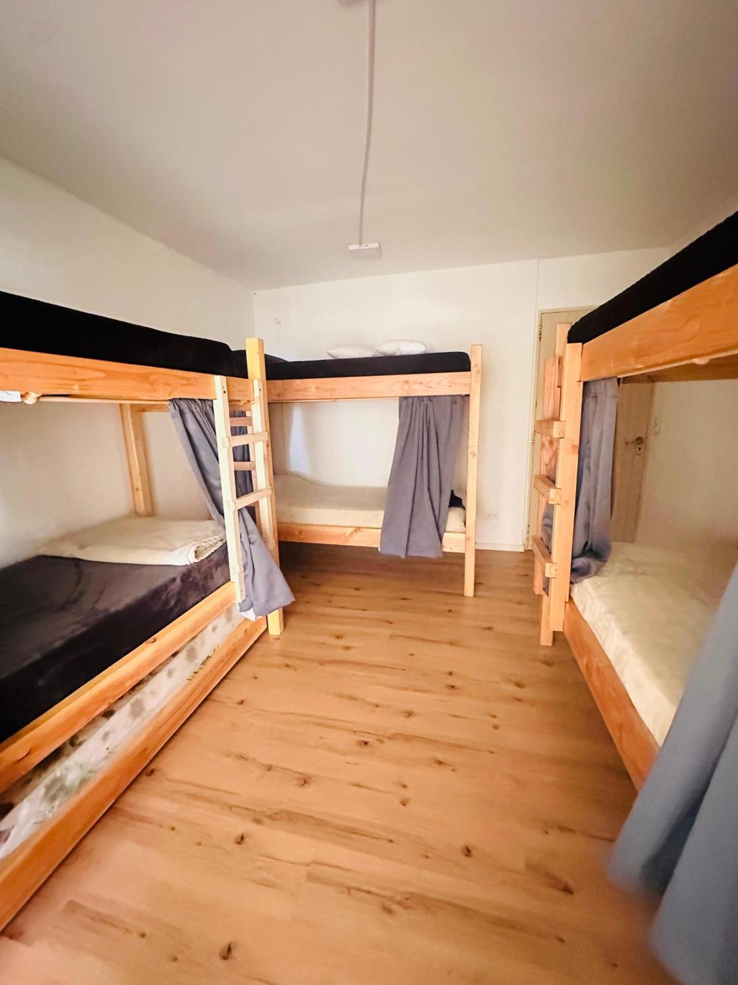 Travesia Sur Hostel El Bolsón Екстериор снимка
